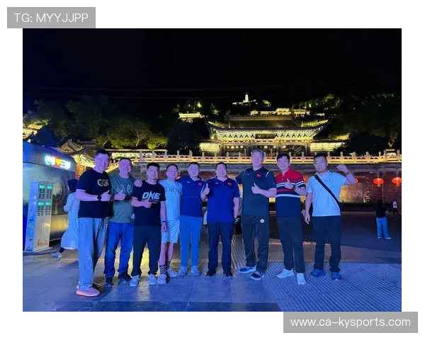 国际拳击裁判在执法中采用视频复核与医务意见双重支持,拳击裁判的作用 国际拳击裁判在执法中采用视频复核与医务意见双重支持,拳击裁判的作用
